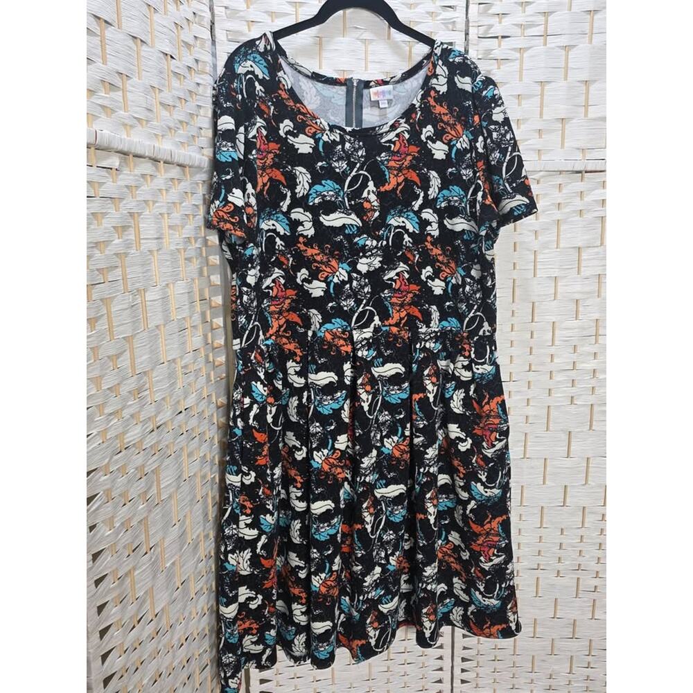 NWOT LulaRoe beautiful pleated dress size 3x